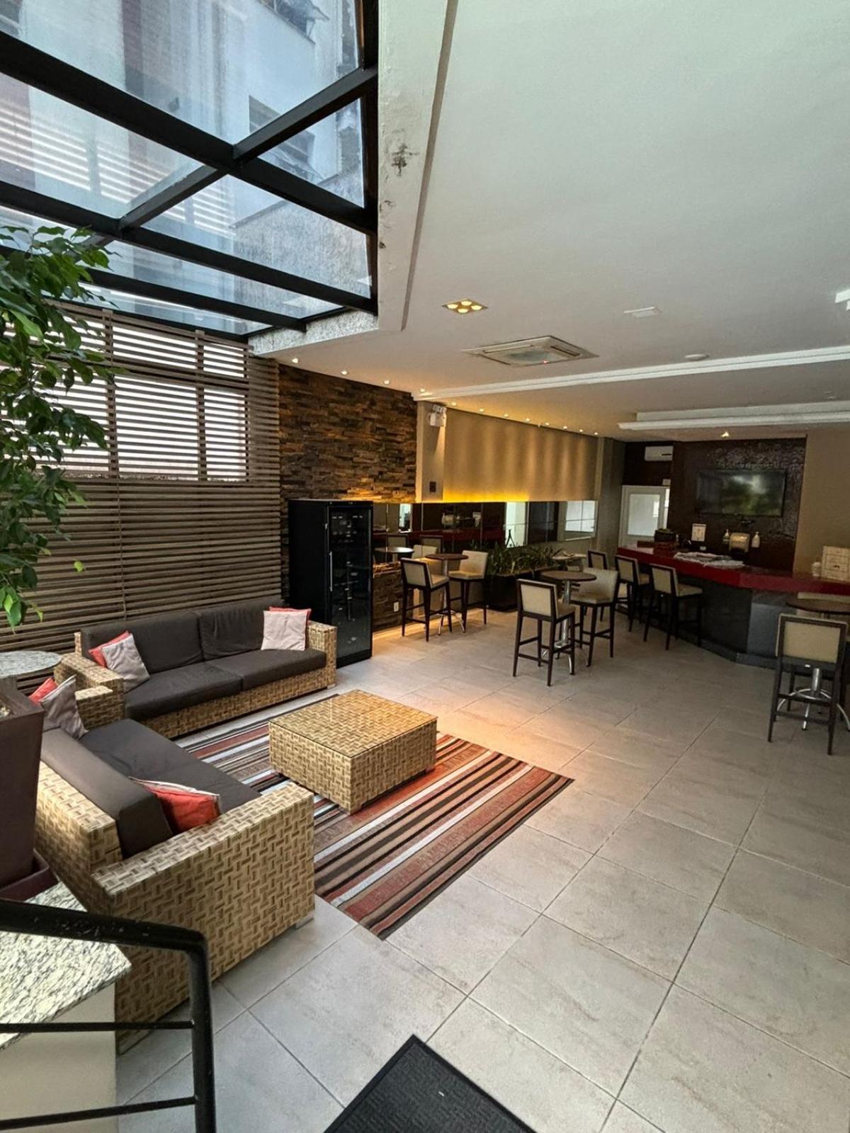 Apart Hotel Moderno Em Joinville Luaran gambar